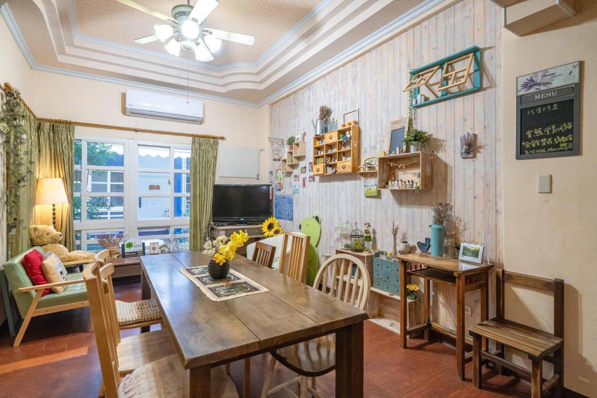 Riverbank Вужие Екстериор снимка